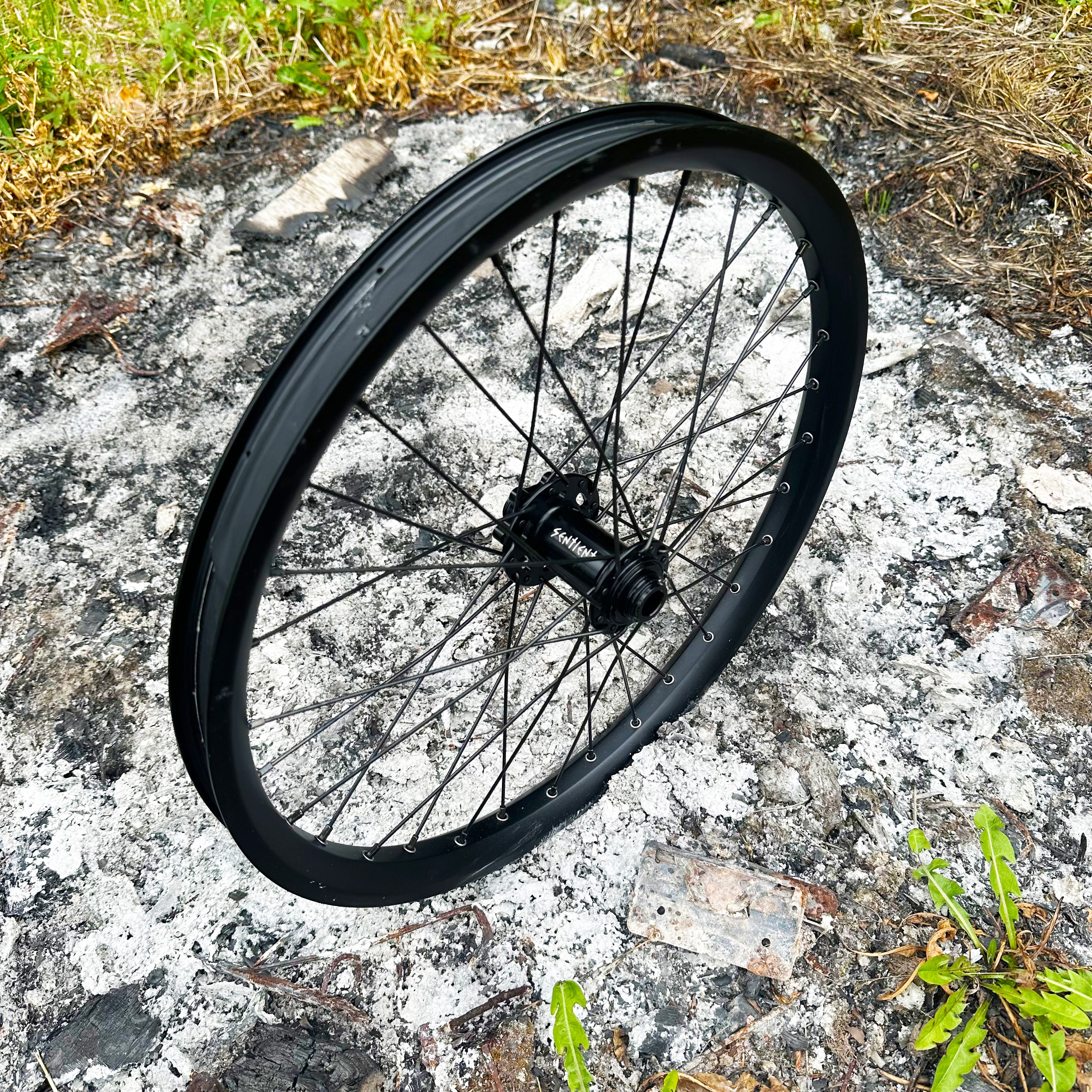 KNAR Front Wheel